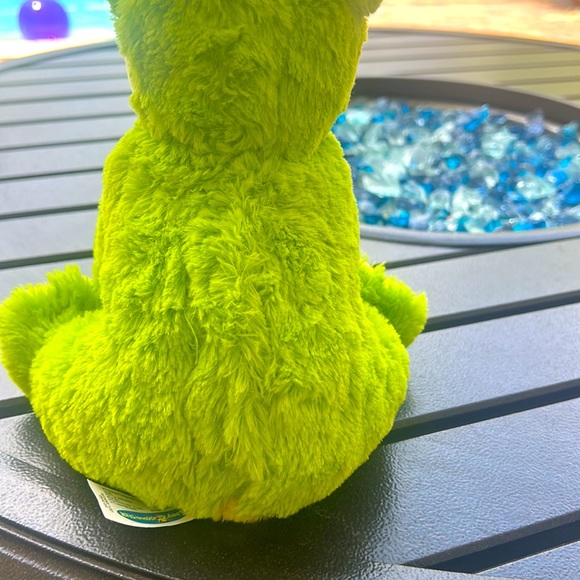 Green Hop the Frog Soft Cuddly Huggable Stuffed Animal Plush Stuffie Toy Furry - Picture 8 of 16
